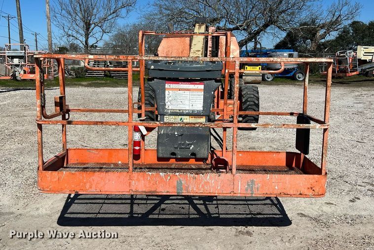 image for item DQ2350 2014 JLG 600S boom lift