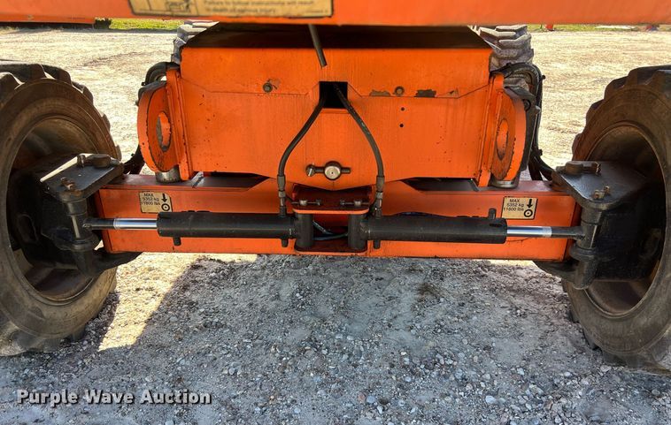 image for item DQ2350 2014 JLG 600S boom lift