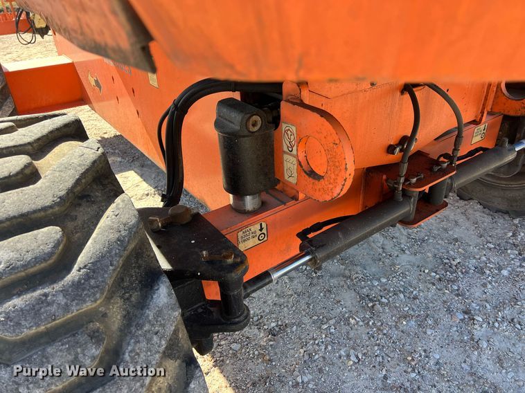image for item DQ2350 2014 JLG 600S boom lift
