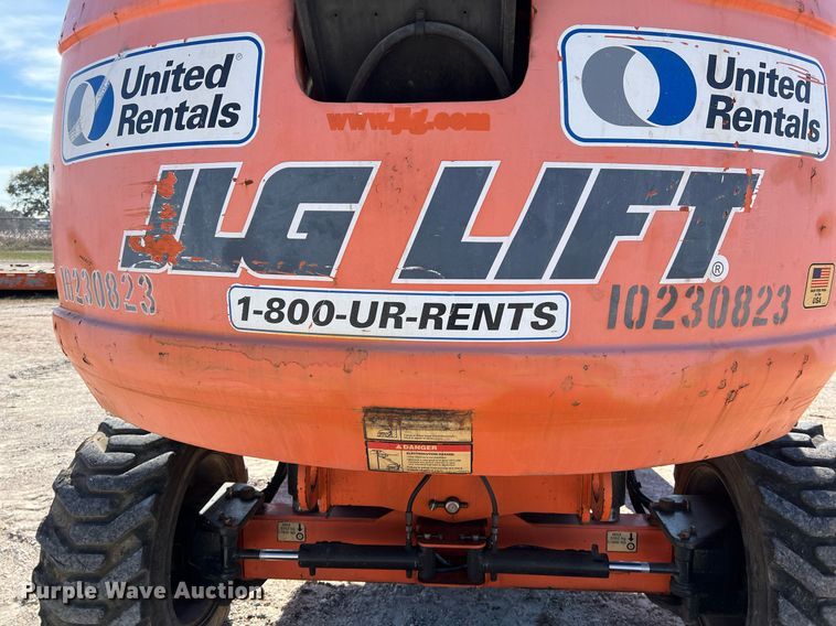 image for item DQ2350 2014 JLG 600S boom lift