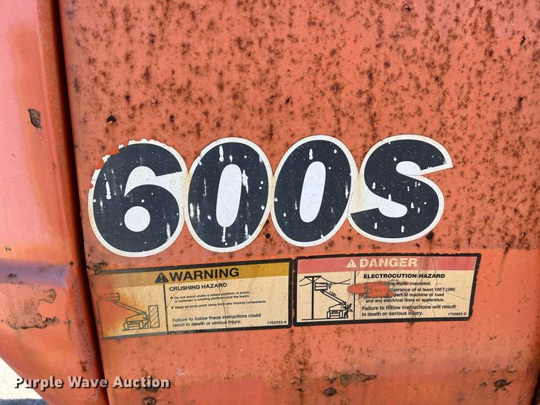 image for item DQ2350 2014 JLG 600S boom lift