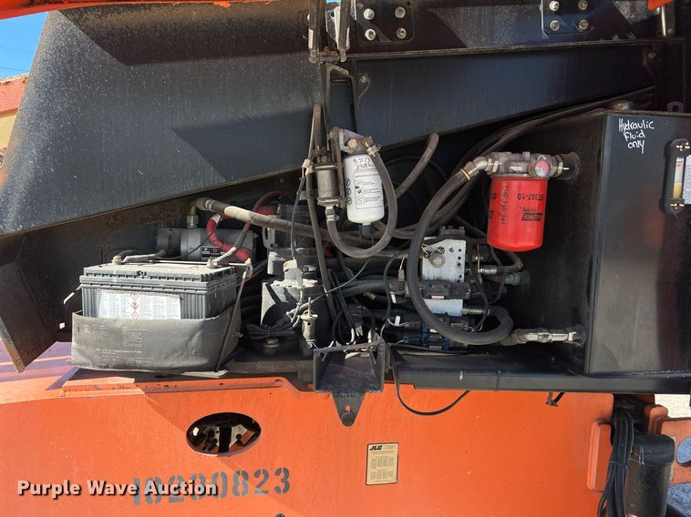image for item DQ2350 2014 JLG 600S boom lift