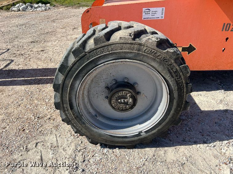 image for item DQ2350 2014 JLG 600S boom lift