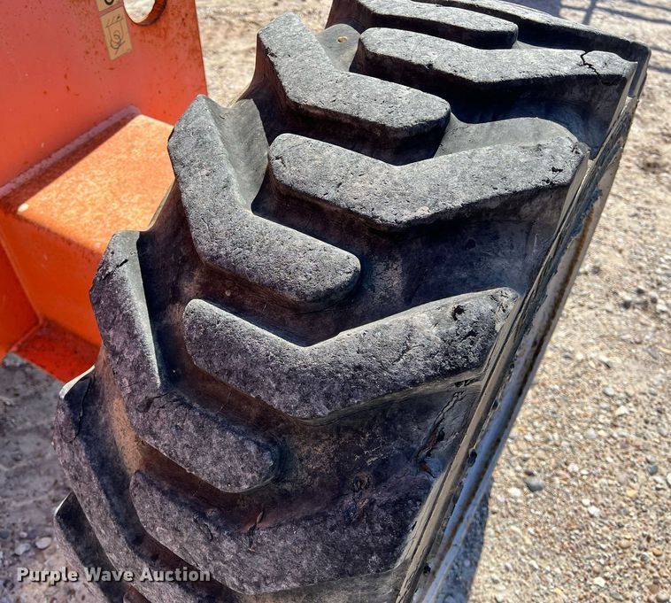 image for item DQ2350 2014 JLG 600S boom lift