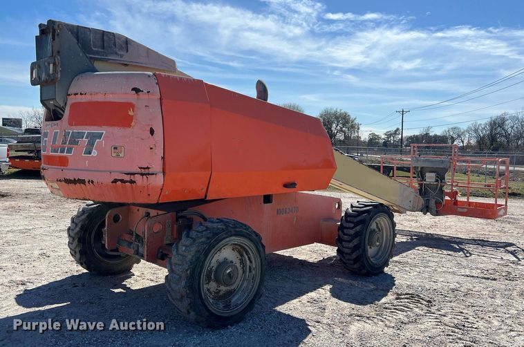 image for item DQ2351 2012 JLG 600S boom lift