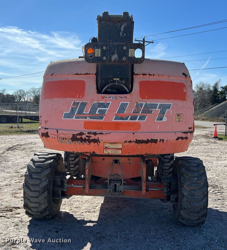 image for item DQ2351 2012 JLG 600S boom lift