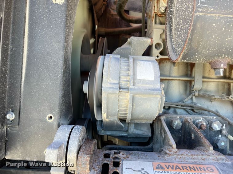 image for item DQ2351 2012 JLG 600S boom lift