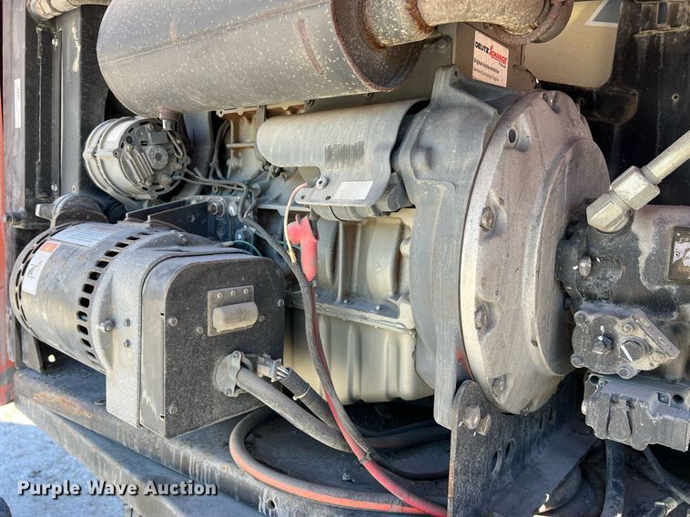 image for item DQ2351 2012 JLG 600S boom lift