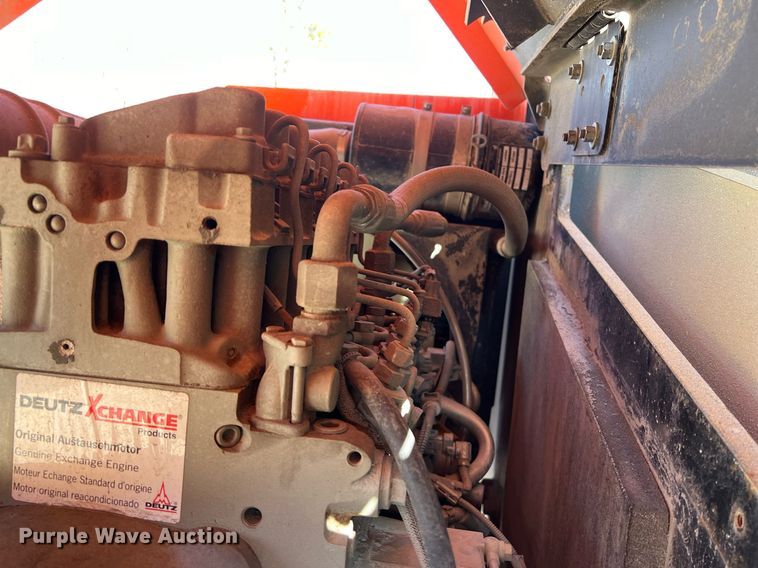 image for item DQ2351 2012 JLG 600S boom lift