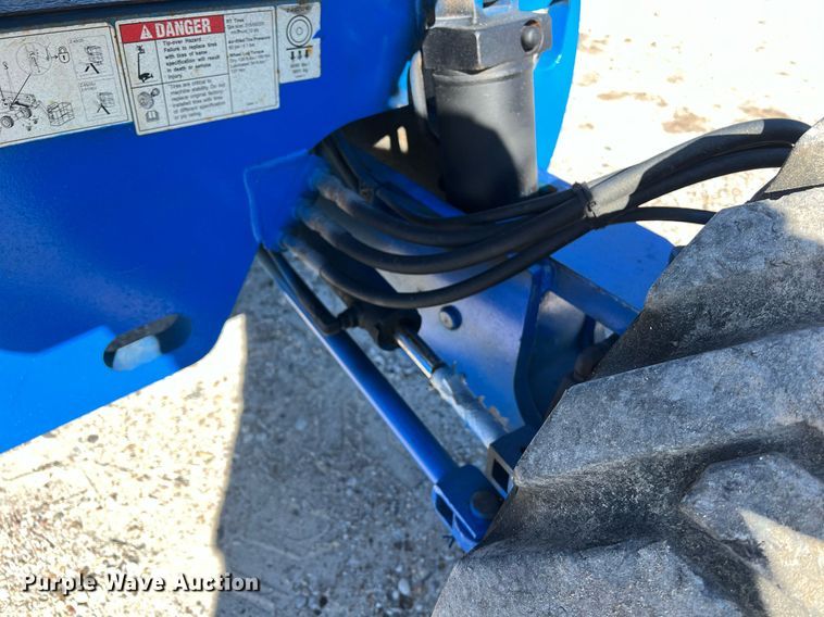 image for item DQ2353 2013 Genie Z-45/25J boom lift