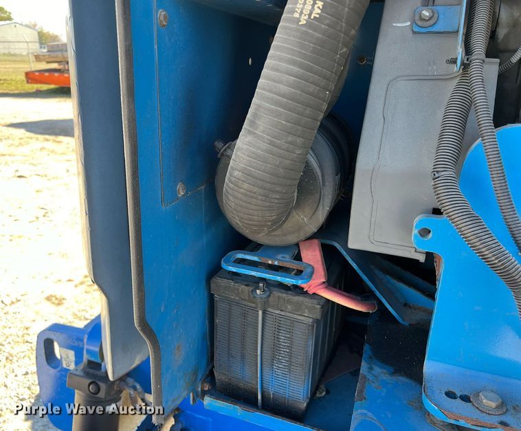 image for item DQ2353 2013 Genie Z-45/25J boom lift