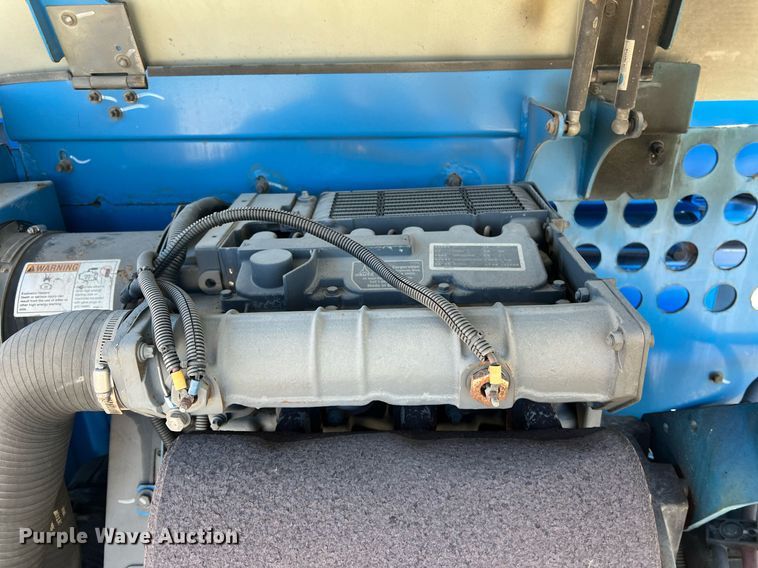 image for item DQ2353 2013 Genie Z-45/25J boom lift