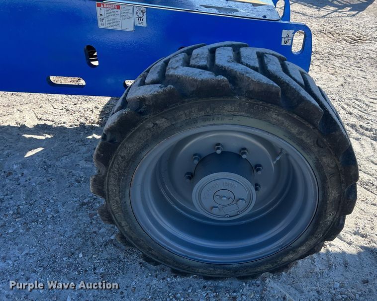 image for item DQ2353 2013 Genie Z-45/25J boom lift