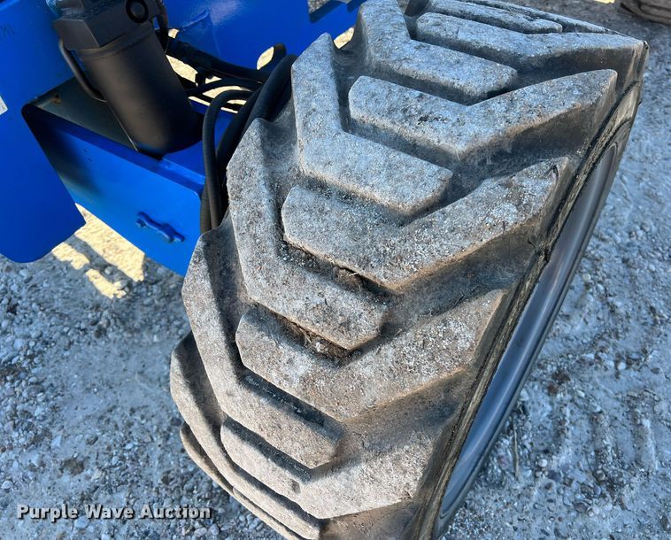 image for item DQ2353 2013 Genie Z-45/25J boom lift