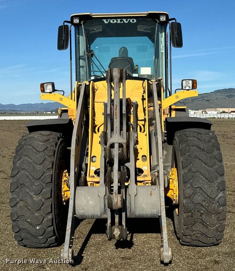 image for item DQ6711 2012 Volvo L90F wheel loader