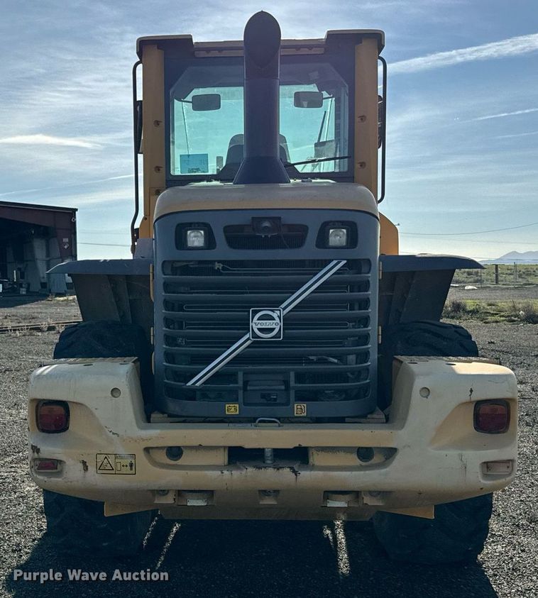 image for item DQ6711 2012 Volvo L90F wheel loader