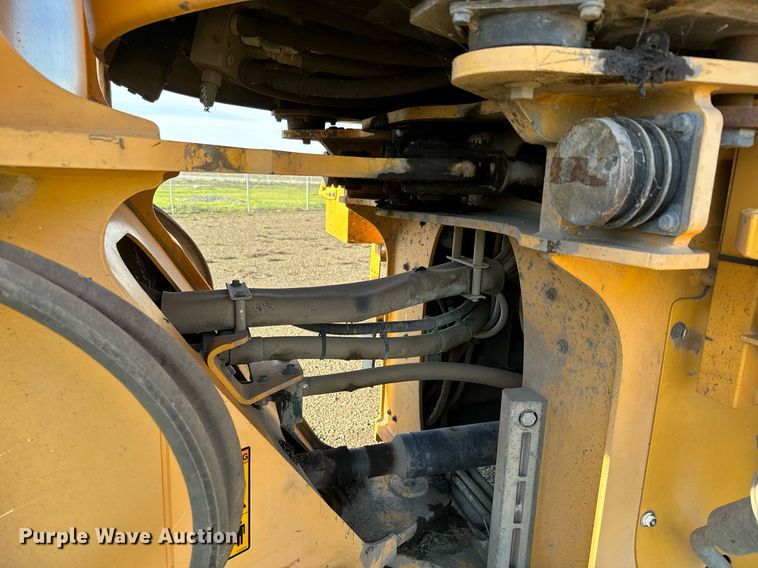 image for item DQ6711 2012 Volvo L90F wheel loader