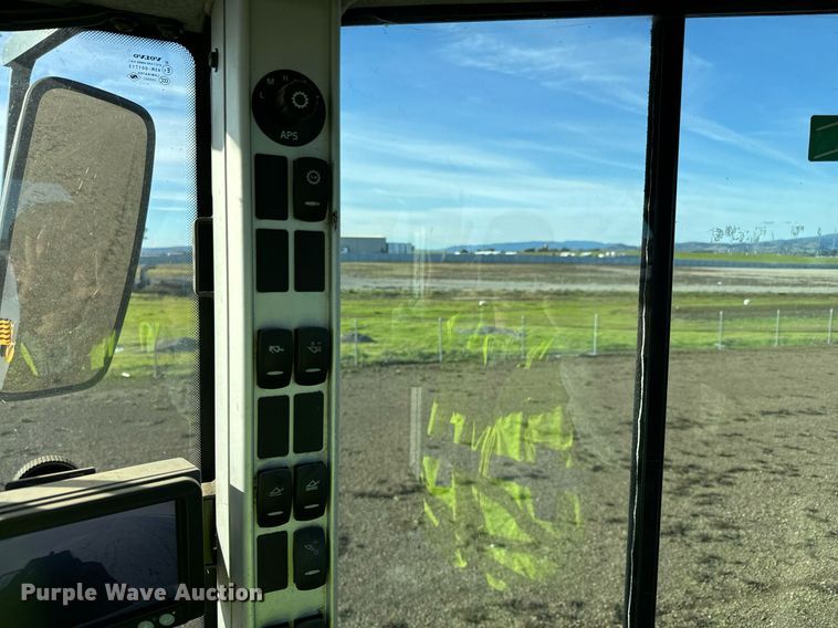 image for item DQ6711 2012 Volvo L90F wheel loader