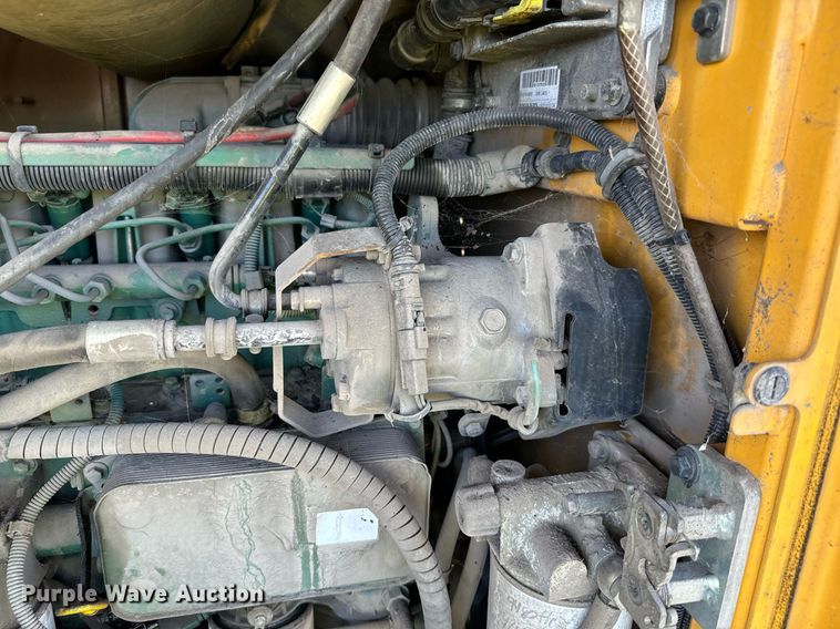 image for item DQ6711 2012 Volvo L90F wheel loader