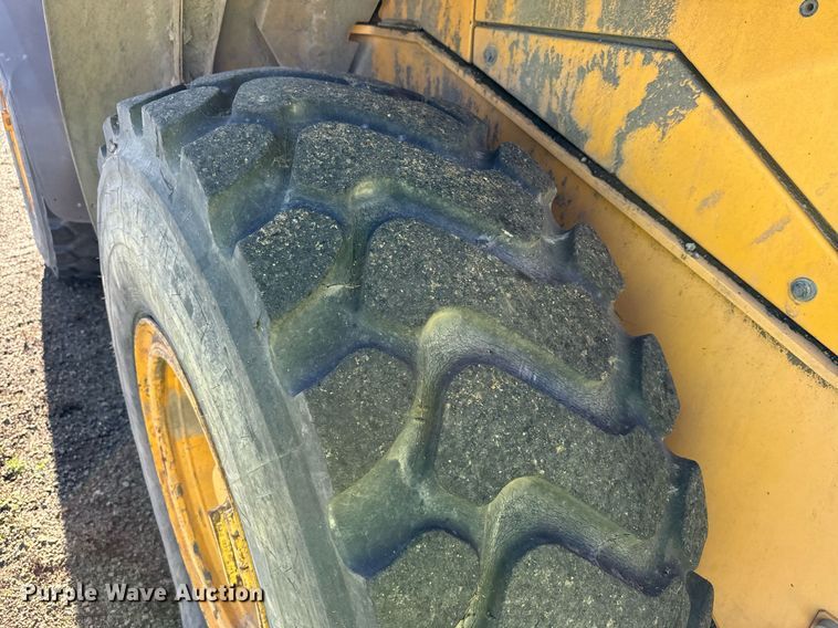image for item DQ6711 2012 Volvo L90F wheel loader
