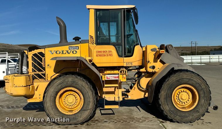 image for item DQ6712 2007 Volvo L90F wheel loader