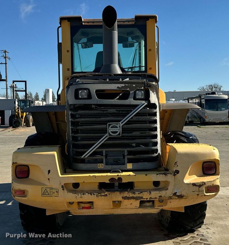 image for item DQ6712 2007 Volvo L90F wheel loader