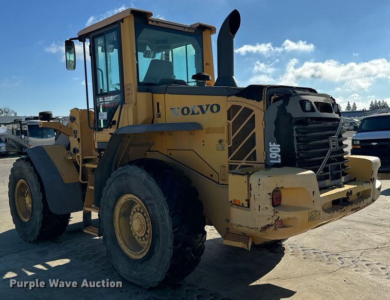 image for item DQ6712 2007 Volvo L90F wheel loader