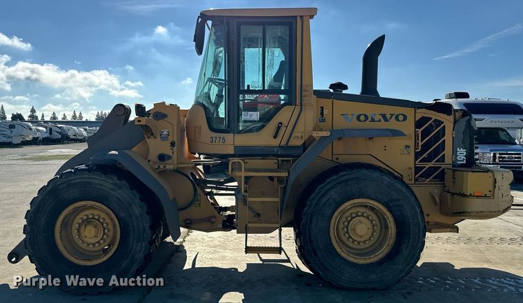 image for item DQ6712 2007 Volvo L90F wheel loader