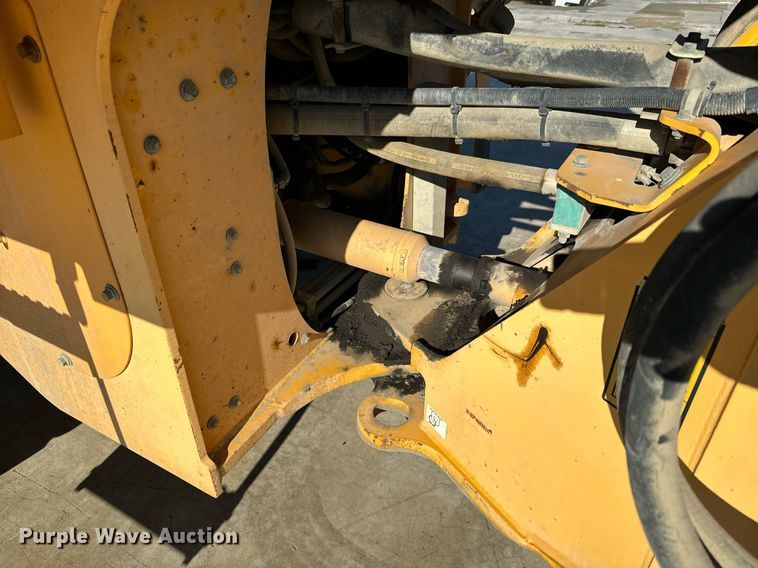 image for item DQ6712 2007 Volvo L90F wheel loader