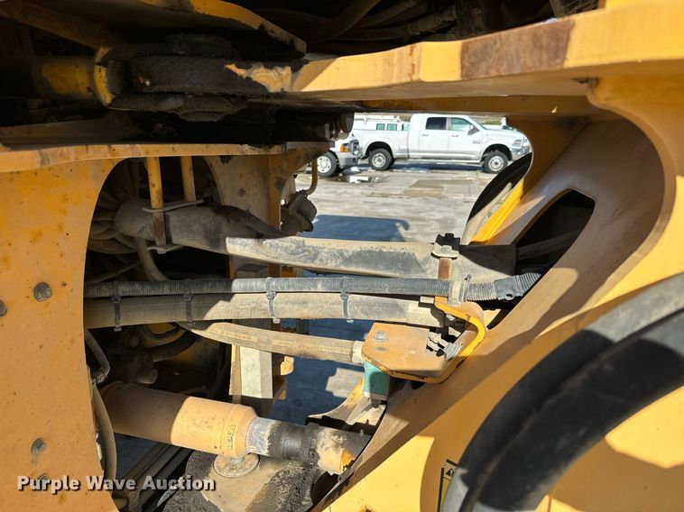 image for item DQ6712 2007 Volvo L90F wheel loader
