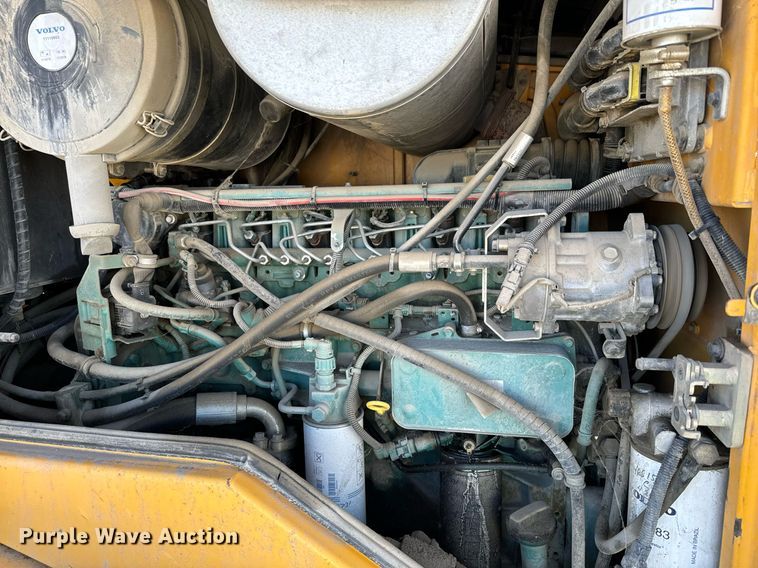 image for item DQ6712 2007 Volvo L90F wheel loader