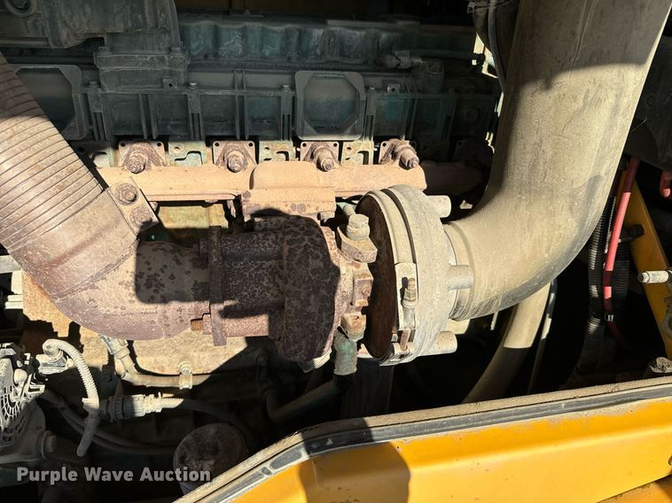 image for item DQ6712 2007 Volvo L90F wheel loader