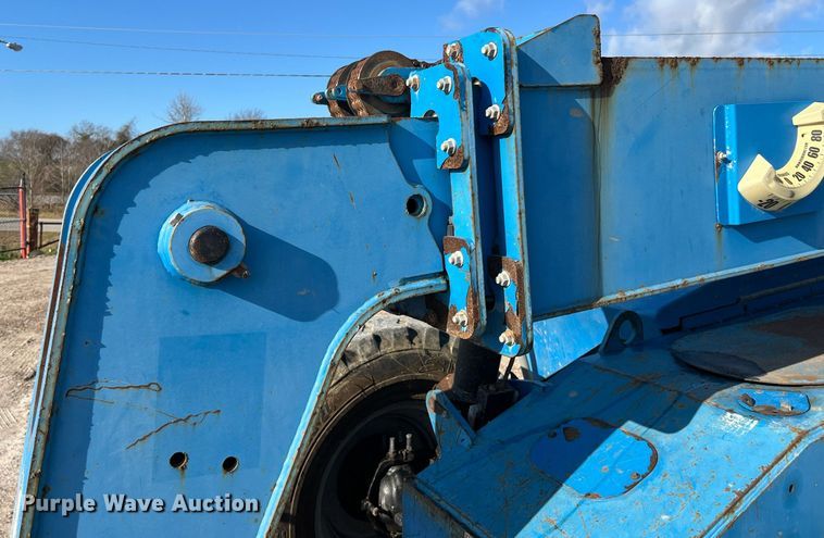 image for item DS2876 2014 Genie GTH-844 telehandler