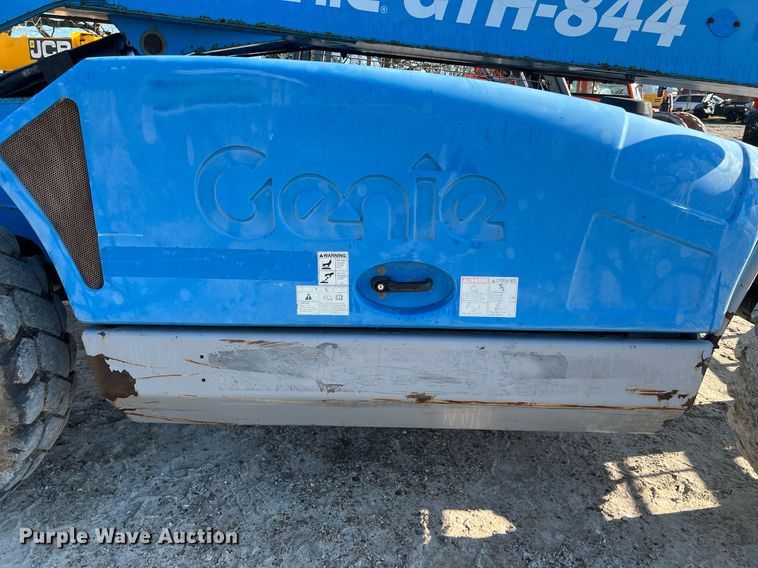 image for item DS2876 2014 Genie GTH-844 telehandler