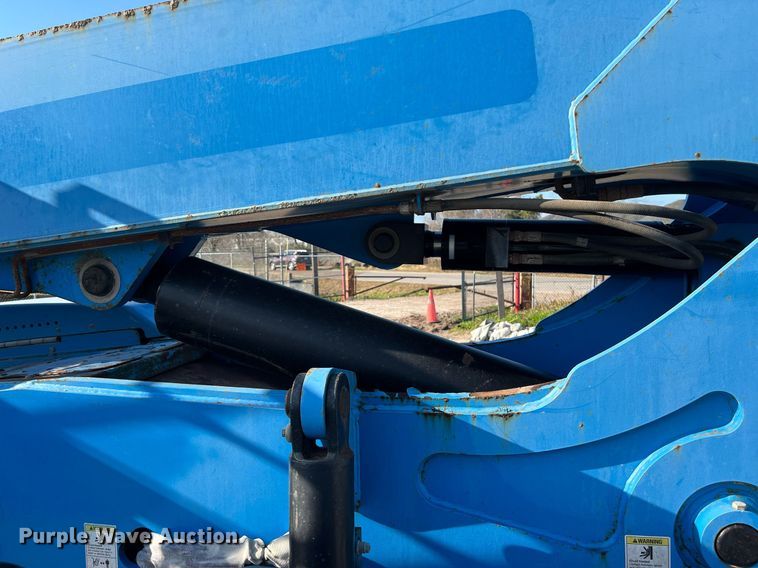 image for item DS2876 2014 Genie GTH-844 telehandler