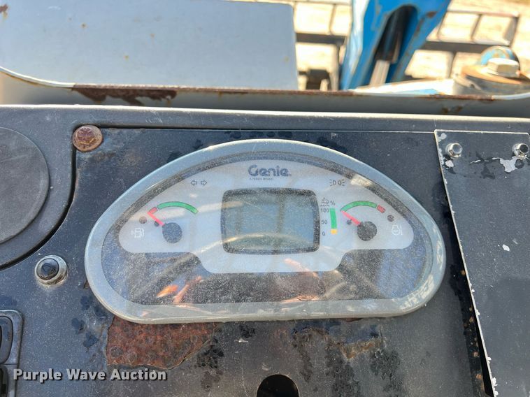 image for item DS2876 2014 Genie GTH-844 telehandler