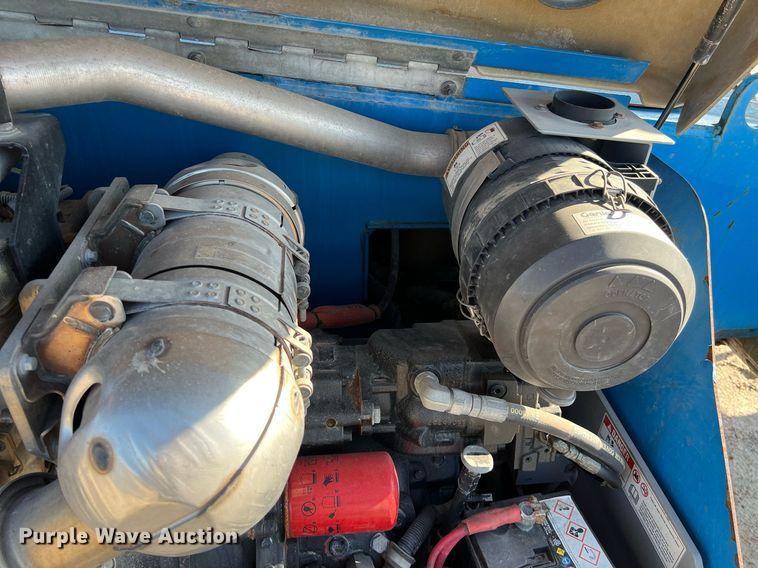 image for item DS2876 2014 Genie GTH-844 telehandler