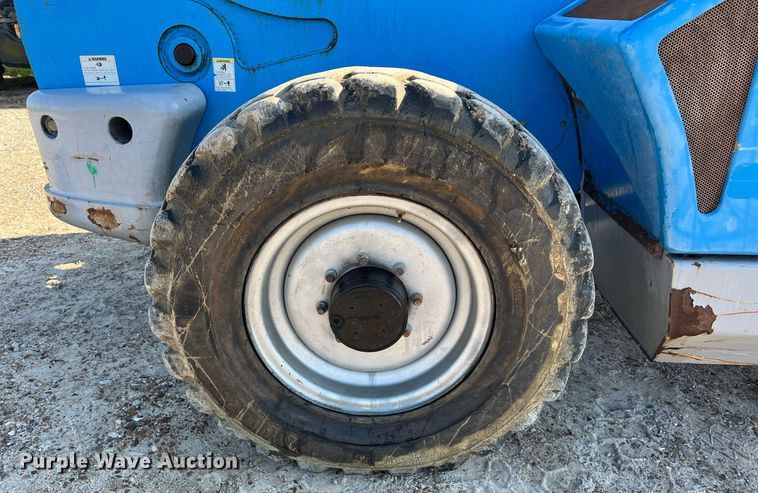 image for item DS2876 2014 Genie GTH-844 telehandler