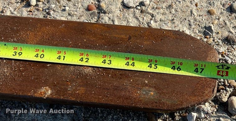 image for item DS2877 2017 JLG 8042 telehandler