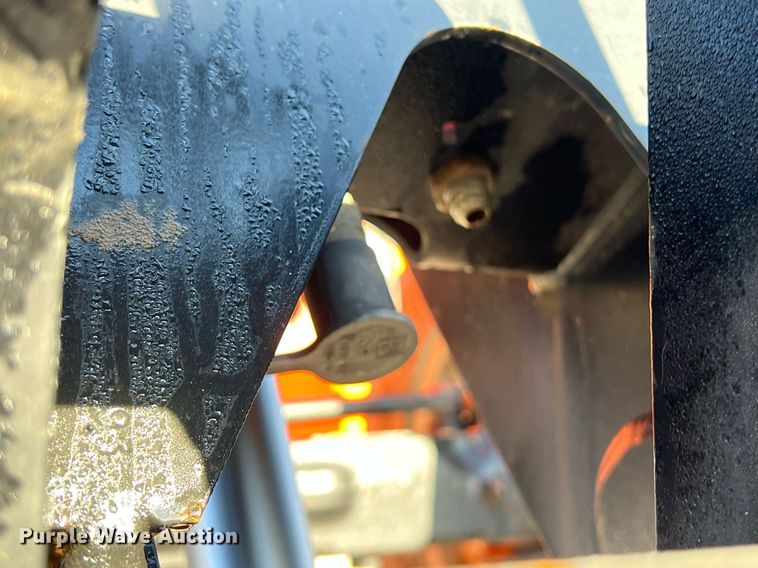 image for item DS2877 2017 JLG 8042 telehandler