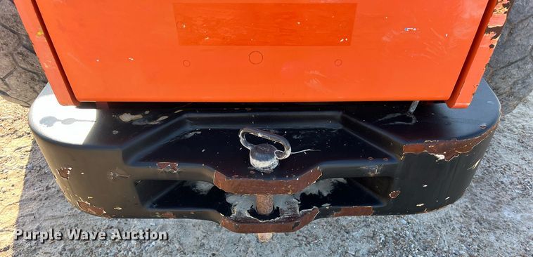 image for item DS2877 2017 JLG 8042 telehandler