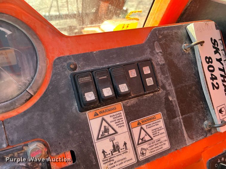 image for item DS2877 2017 JLG 8042 telehandler