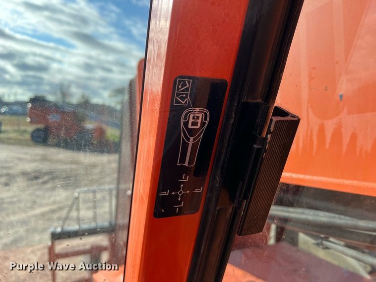 image for item DS2877 2017 JLG 8042 telehandler