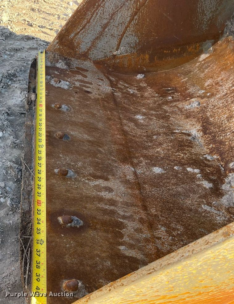 image for item DS5396 2018 Komatsu  PC138USLC-11  excavator