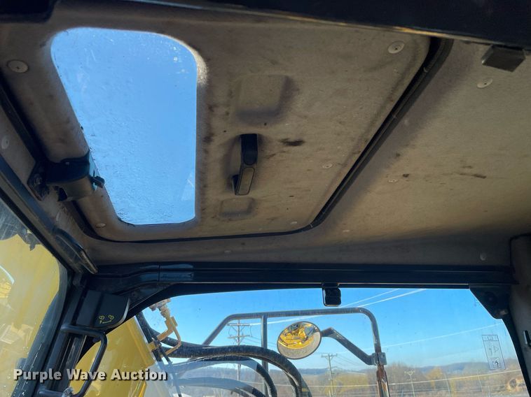 image for item DS5396 2018 Komatsu  PC138USLC-11  excavator