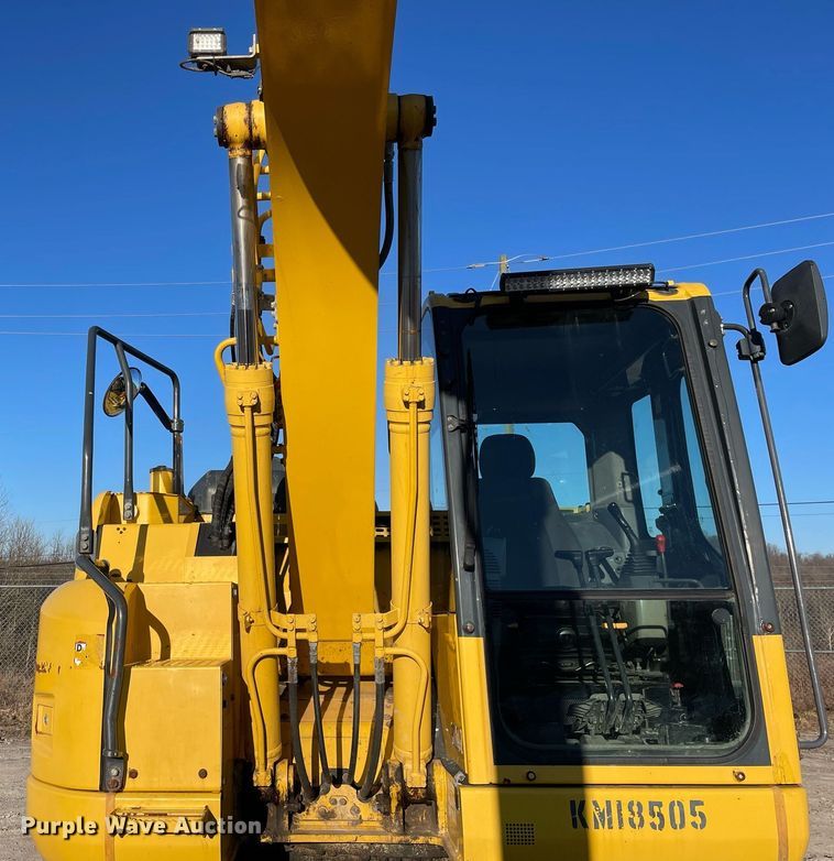 image for item DS5398 2018 Komatsu  PC138USLC-11 excavator