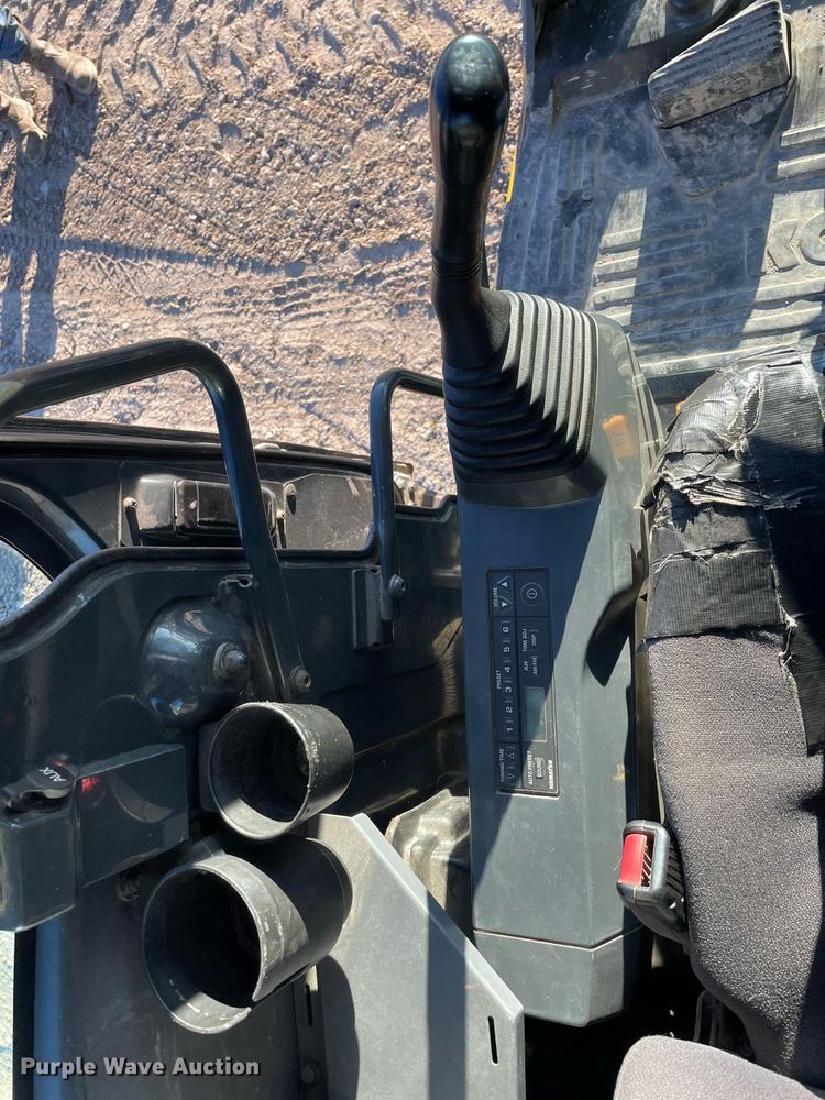 image for item DS5398 2018 Komatsu  PC138USLC-11 excavator