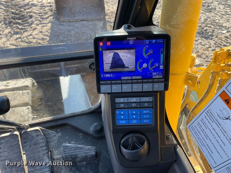 image for item DS5398 2018 Komatsu  PC138USLC-11 excavator