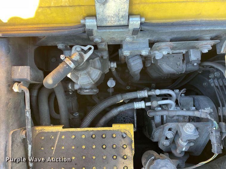 image for item DS5398 2018 Komatsu  PC138USLC-11 excavator