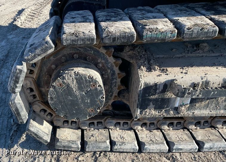 image for item DS5398 2018 Komatsu  PC138USLC-11 excavator